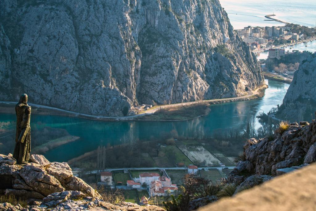 Apartman Horizont Apartment Omis Exterior photo